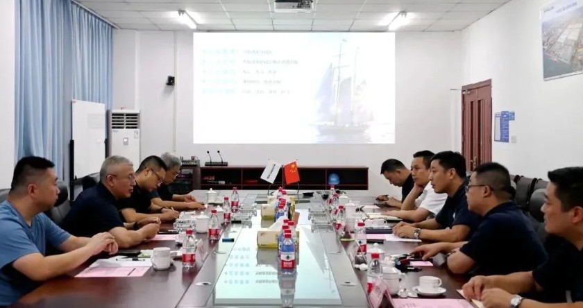 天津鐵廠徐燈亮總經理一行來訪大明