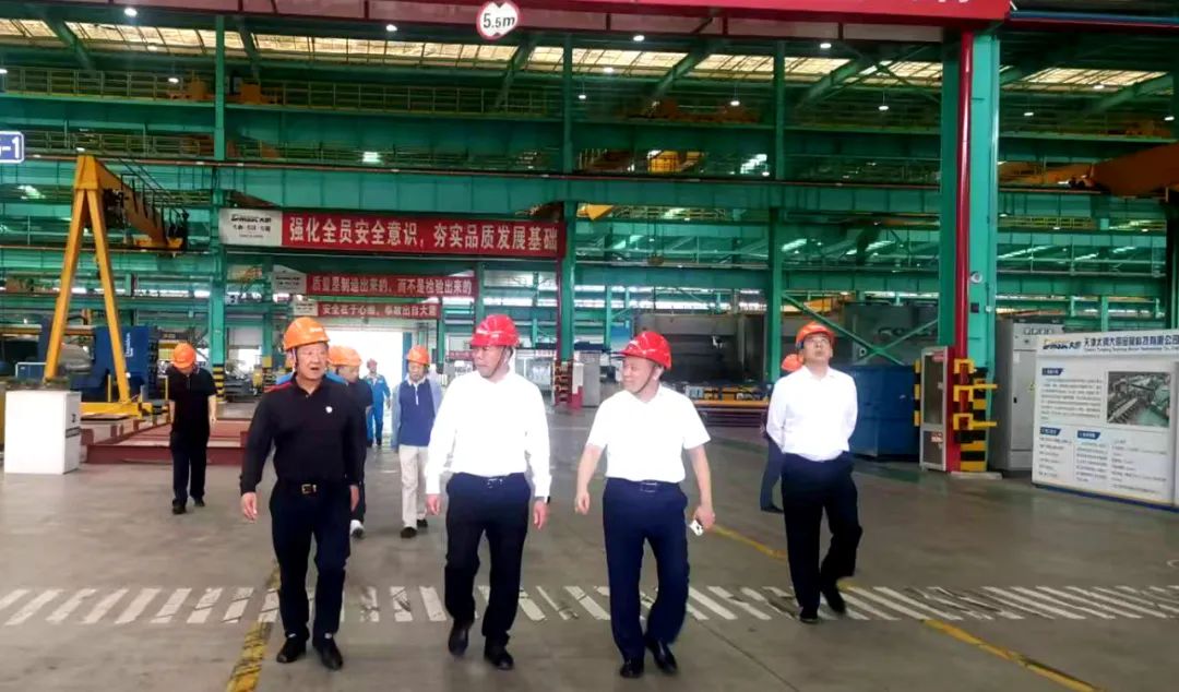 無(wú)錫市企業(yè)家協(xié)會(huì)林國(guó)忠會(huì)長(zhǎng)一行來(lái)訪天津大明